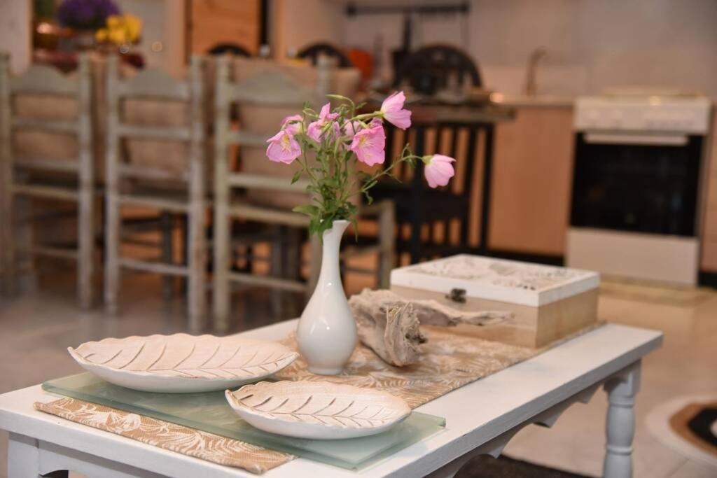 Hospitality In Mythical And Historical Peloponnese1 Posidhonía Exterior foto