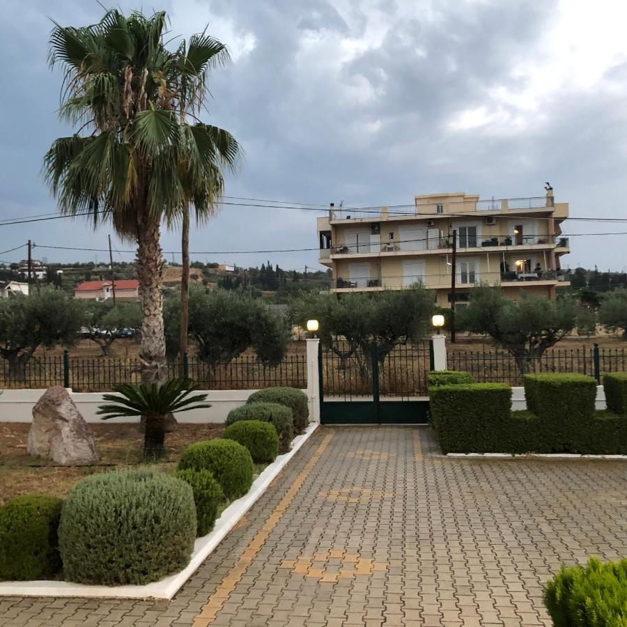 Hospitality In Mythical And Historical Peloponnese1 Posidhonía Exterior foto